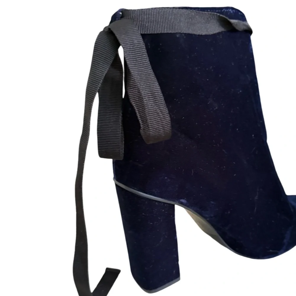 Zara Midnight Velvet Ribbon-Tied Heeled Boots – Women’s Size 6.5 - Picture 2 of 10